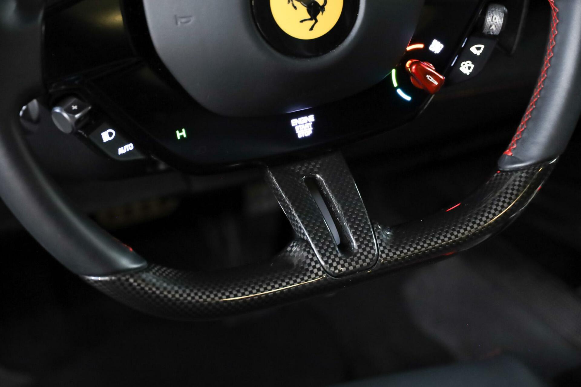 Ferrari 296 GTB 3.0 V6 | Passenger Display| Carbon Ex & Int|HUD| - 18