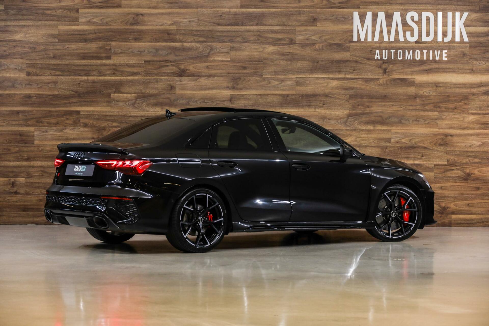 Audi RS 3 2.5 TFSI RS 3 quattro|Keramisch|Dealer|RSZetels|Carbon| - 10