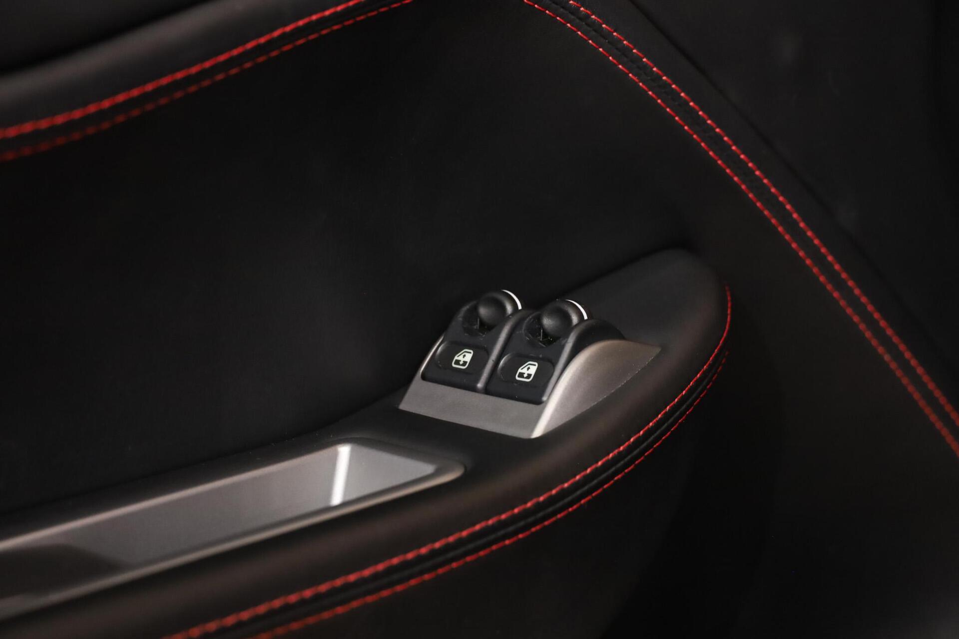 Ferrari 599 6.0 GTB Fiorano F1|Carbon|Racing seats|Dealer| - 36