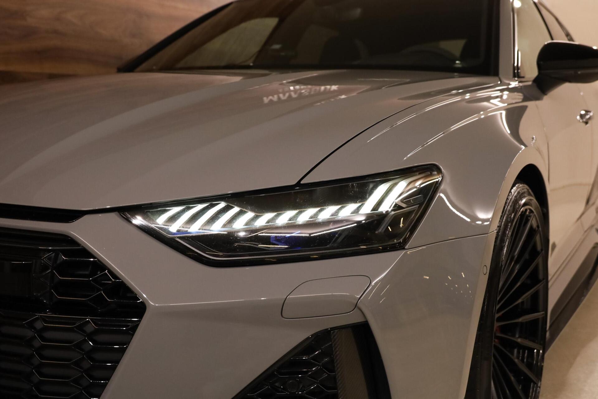 Audi A6 Avant RS 6 TFSI quattro - 36