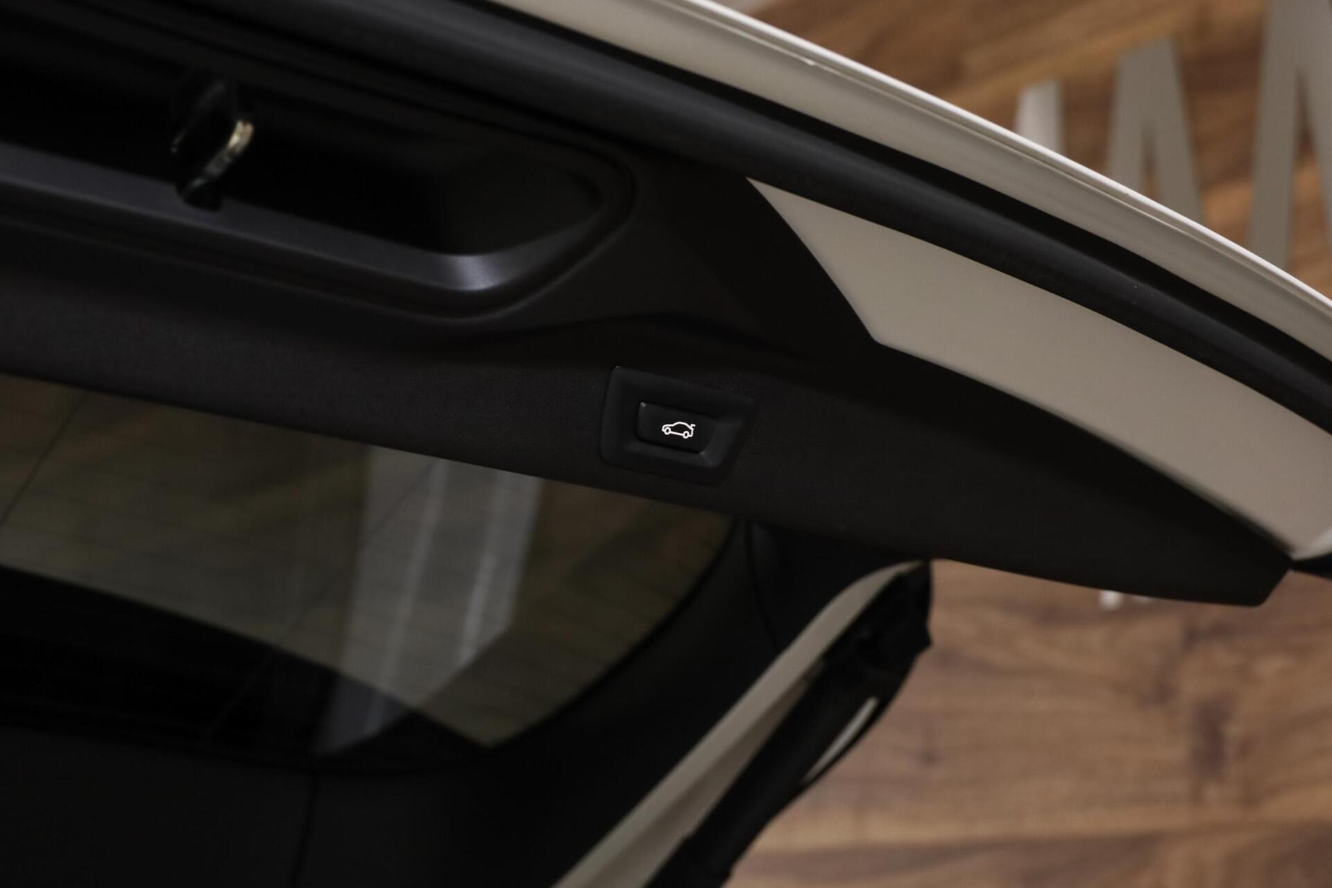 BMW X5 xDrive45e M-Sport|Individual|Pano|HUD|H&K Audio|Trekhaak| - 38