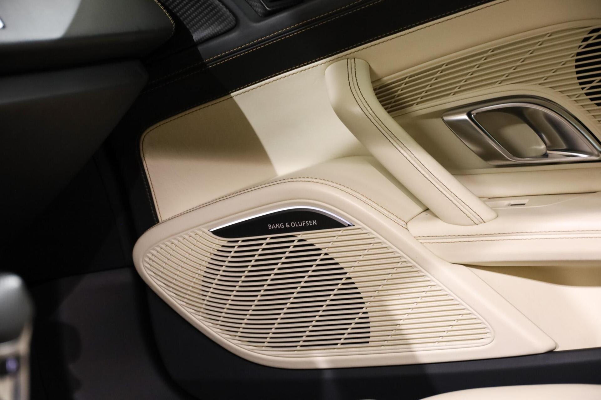 Audi R8 5.2 Performance Quattro|Ceramic|Full Carbon|B&O audio| - 17