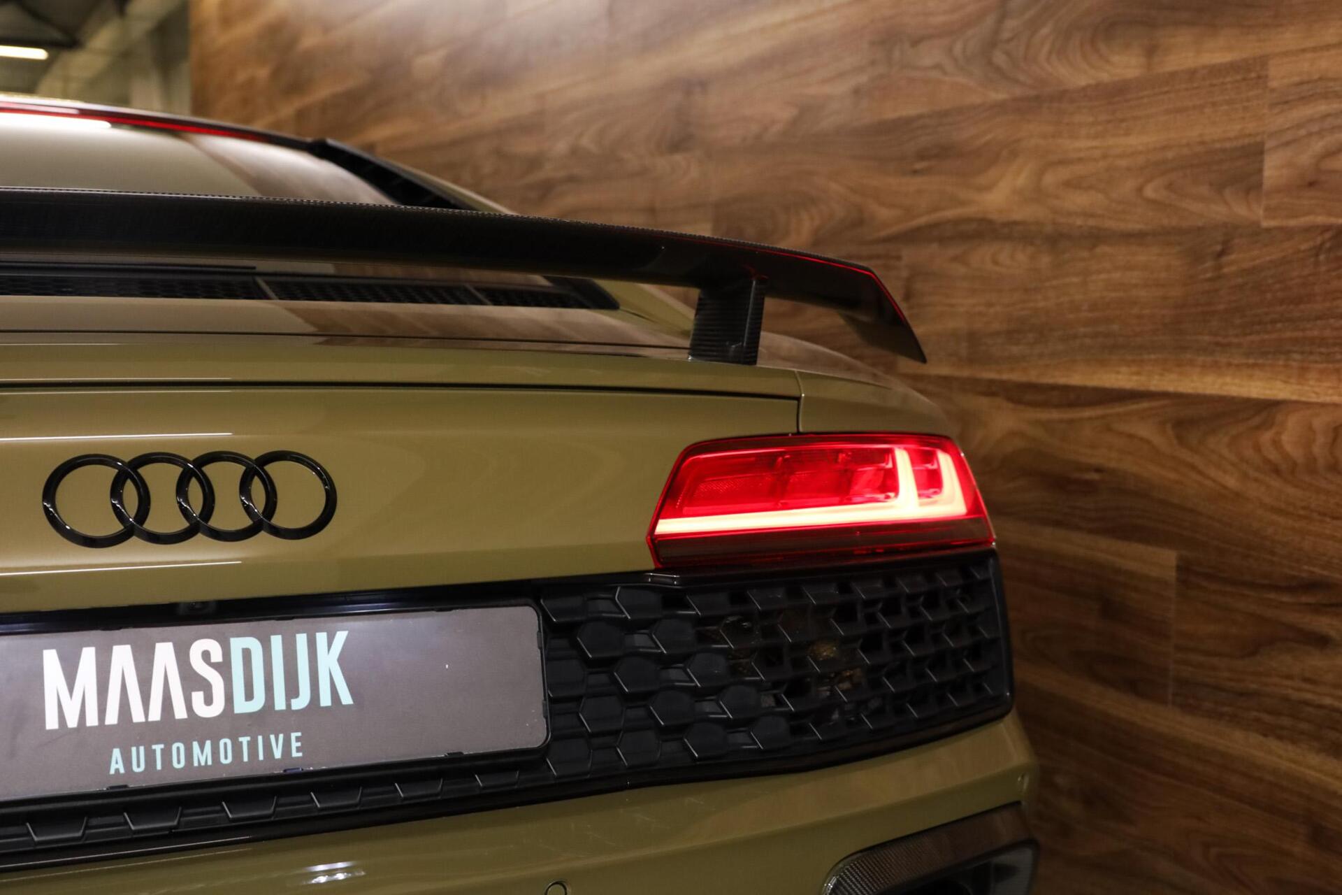 Audi R8 5.2 Performance Quattro|Ceramic|Full Carbon|B&O audio| - 42