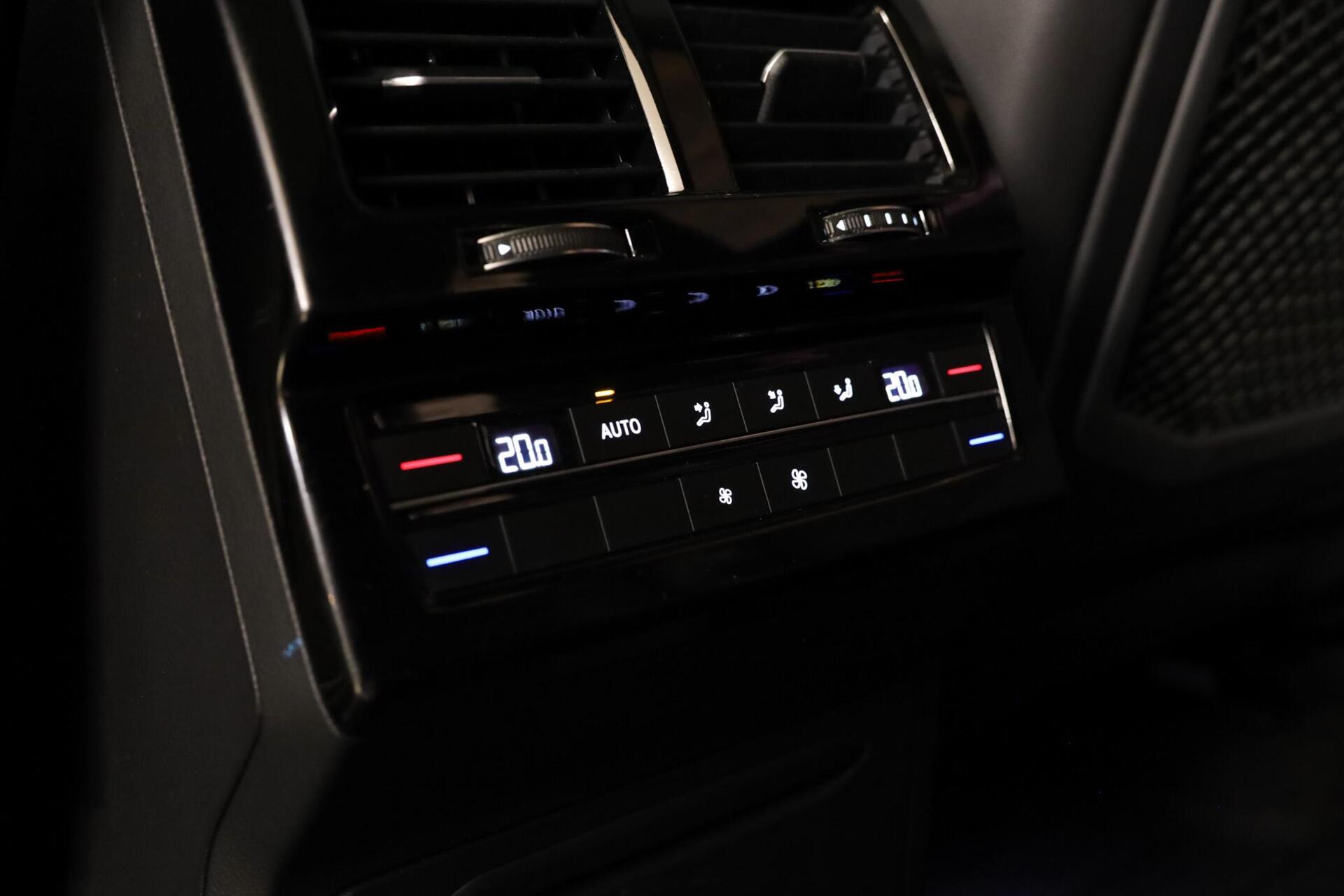 Volkswagen Touareg 3.0 TSIe R-Line|ACC|Pano|HUD|Luchtvering| - 12