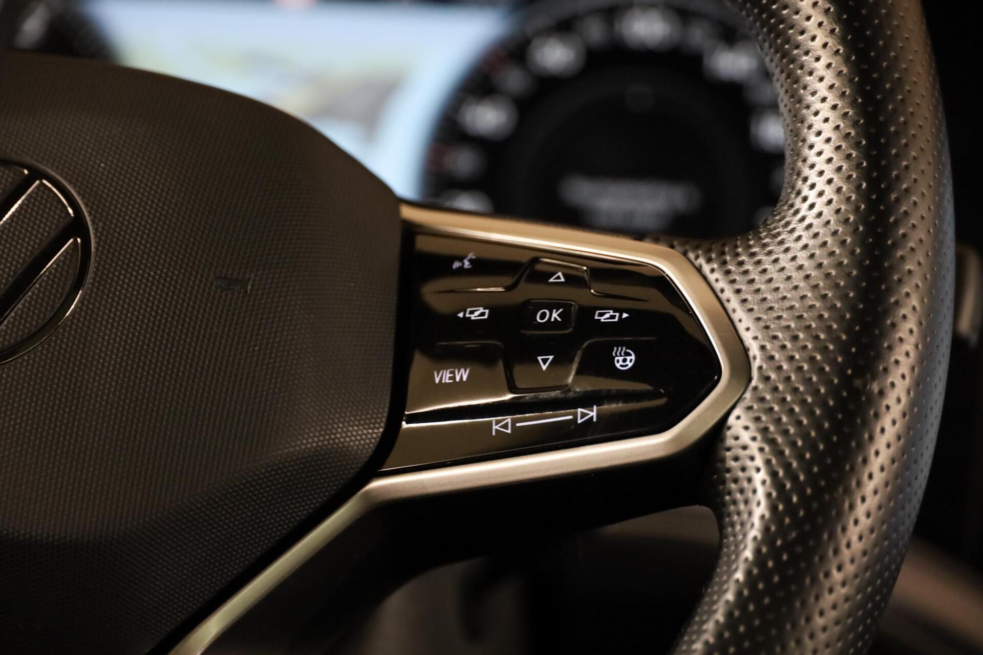 Volkswagen Touareg 3.0 TSIe R-Line|ACC|Pano|HUD|Luchtvering| - 22