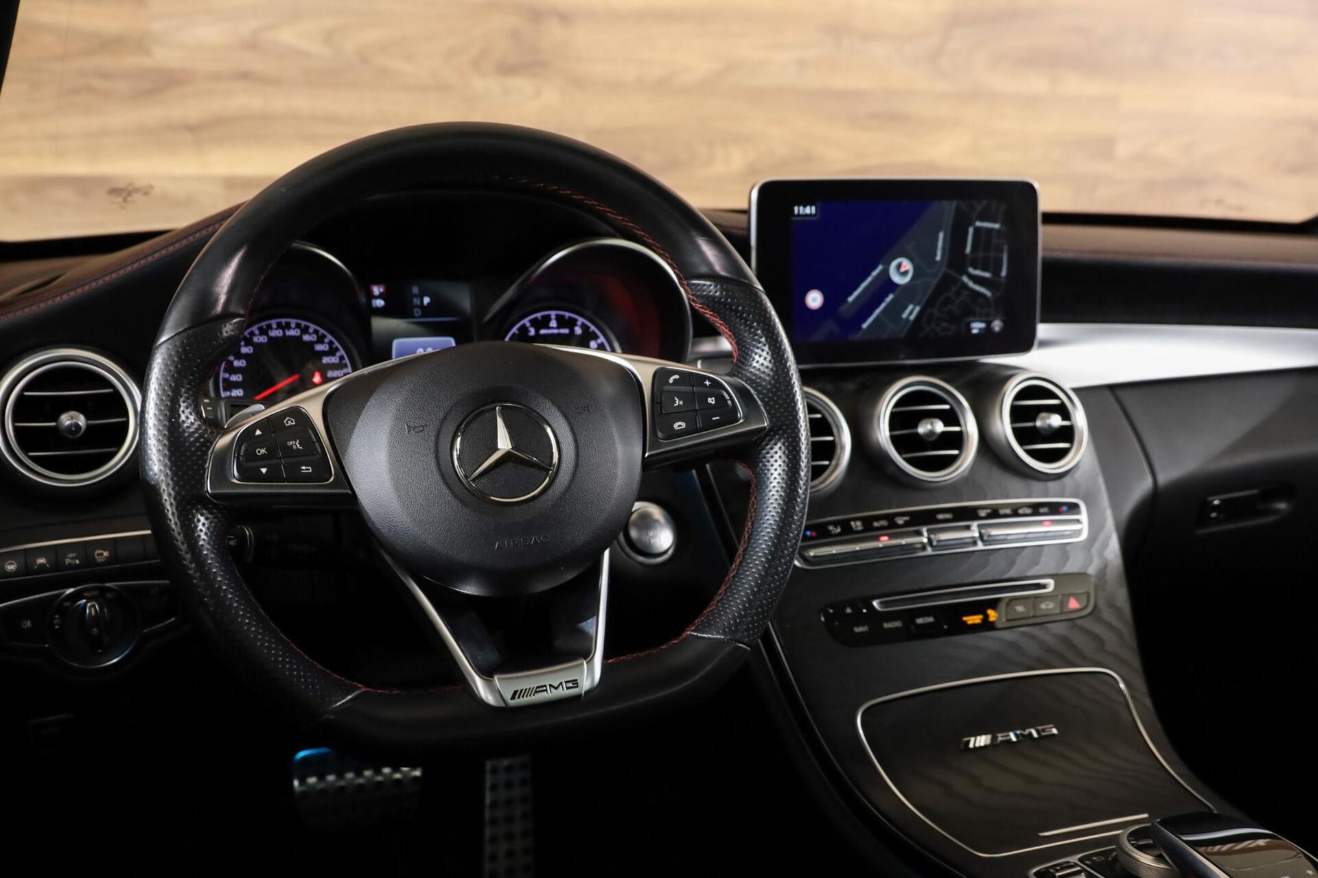 Mercedes-Benz C-Klasse Estate AMG 43 4MATIC - 19