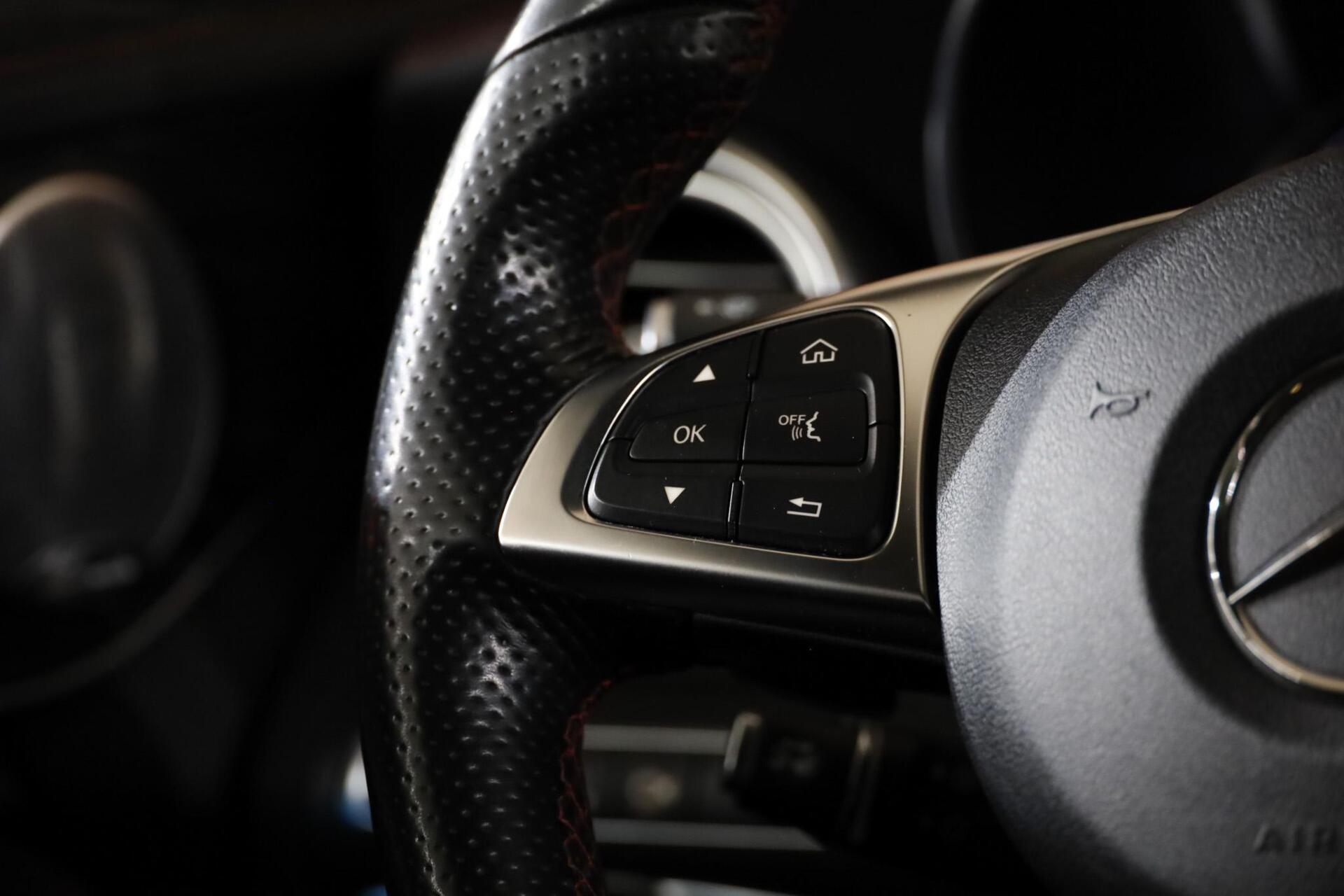 Mercedes-Benz C-Klasse Estate AMG 43 4MATIC - 31