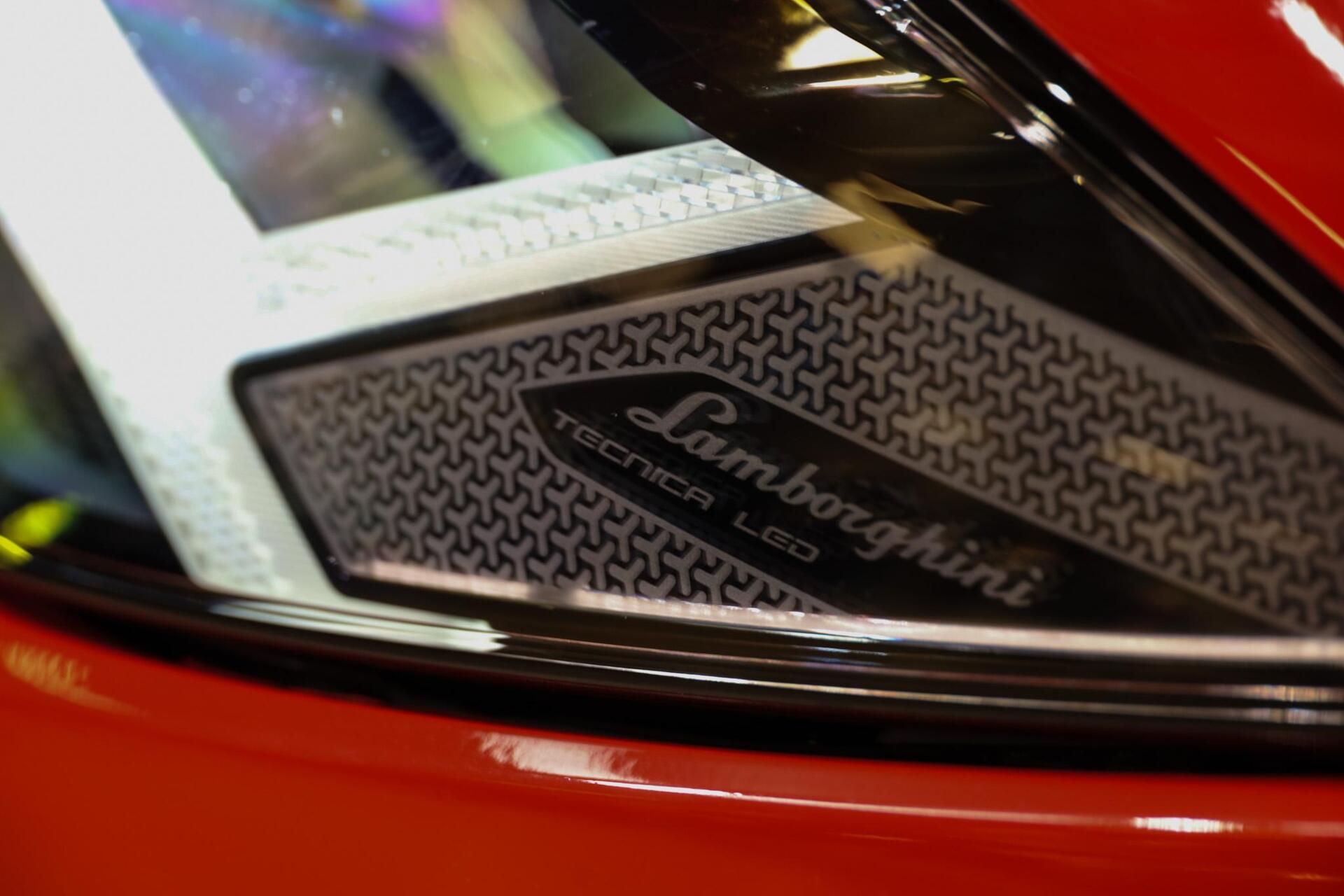 Lamborghini Urus Novitec Widebody|Carbon|HUD|Pano|Massage|Ventilatie| - 19