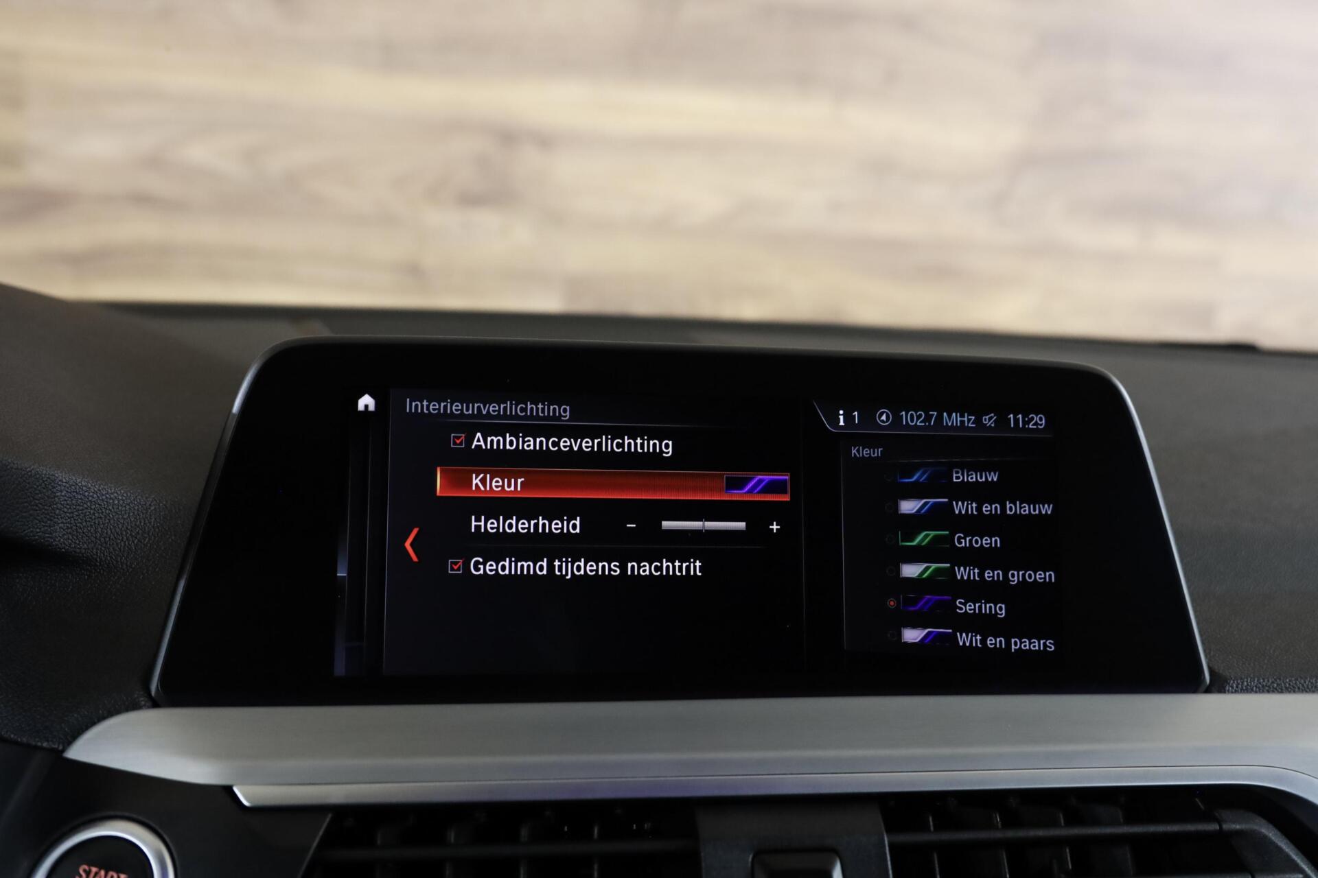 BMW X4 xDrive20i High Executive|Sport stoelen|Ambianceverlichting| - 17