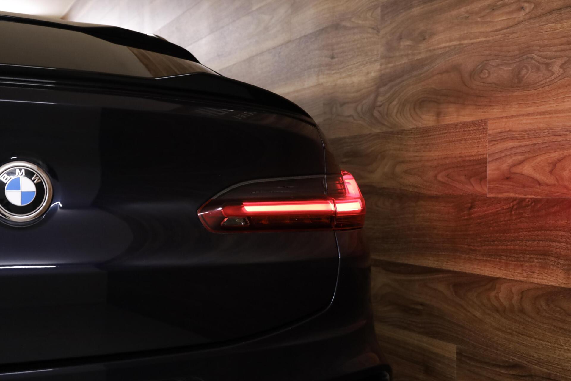 BMW X4 xDrive20i High Executive|Sport stoelen|Ambianceverlichting| - 34